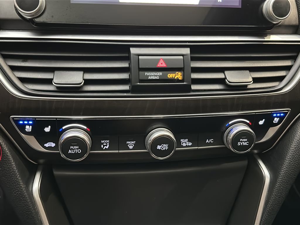 Certified 2019 Honda Accord Touring image 34