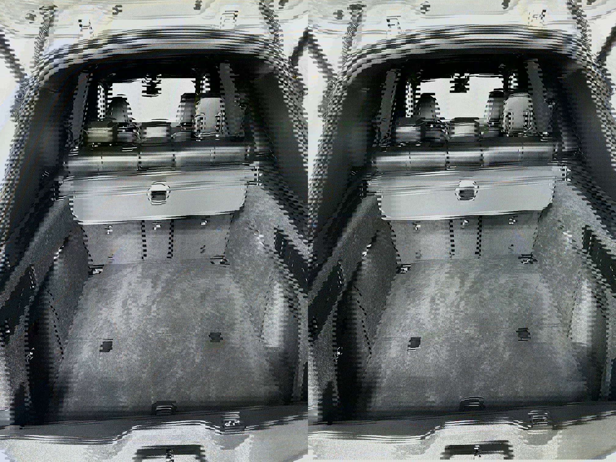 Used 2024 BMW X5 xDrive50e w/ Executive Package image 27