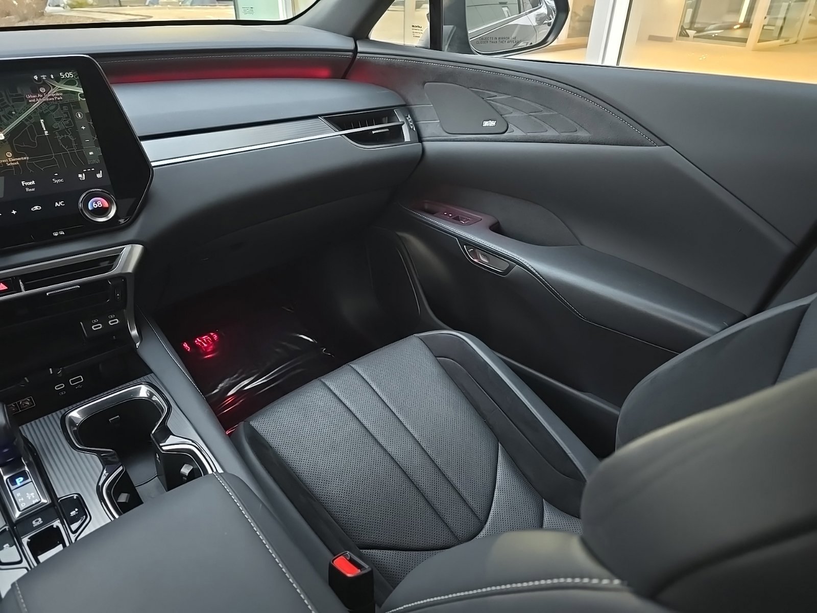 Used 2024 Lexus RX 500h F Sport w/ Convenience Package image 22