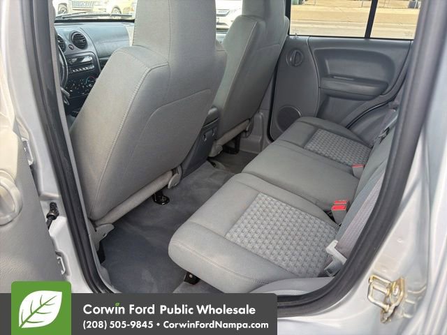 Used 2005 Jeep Liberty Sport AWD/4WD image 28