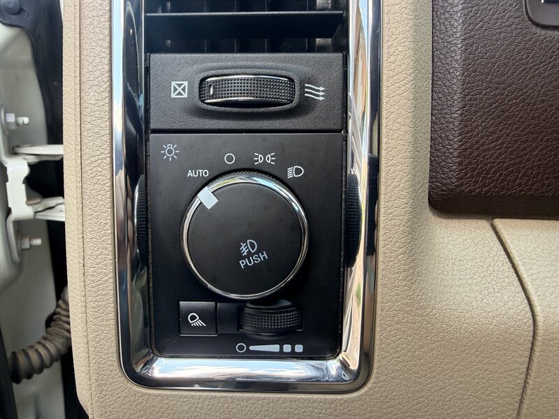 Used 2018 RAM 2500 Laramie AWD/4WD image 25