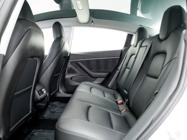 Used 2020 Tesla Model 3 Standard Range Plus image 19