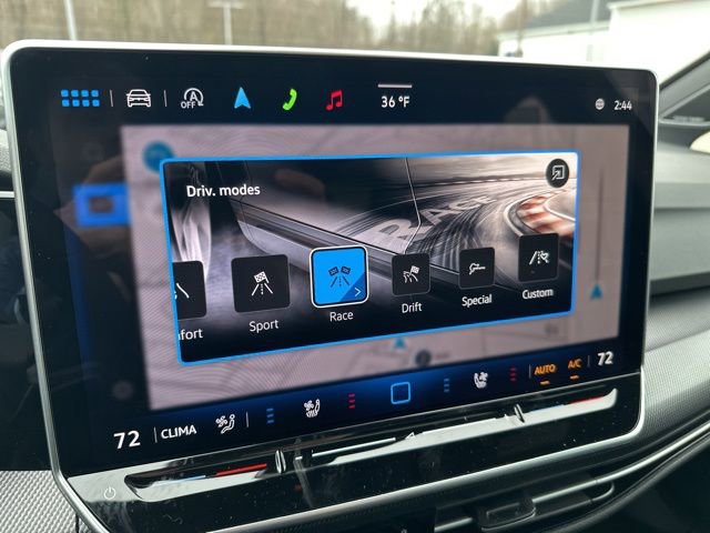 New 2026 Volkswagen Golf image 28