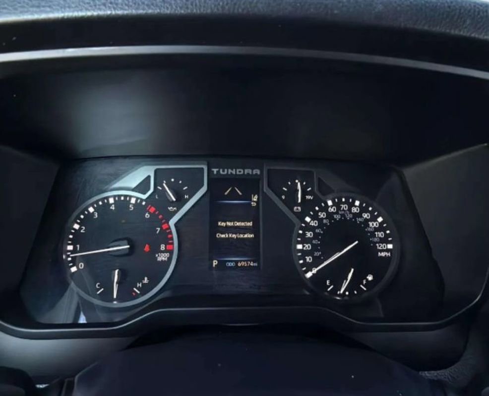 Used 2022 Toyota Tundra SR5 image 13