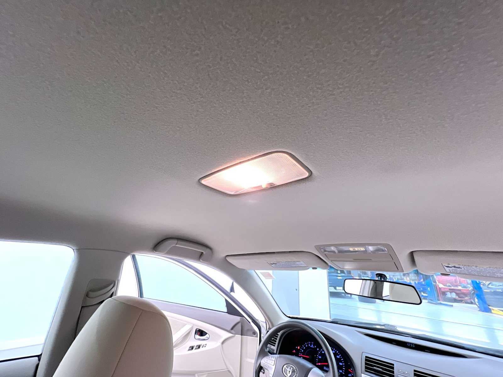 Used 2011 Toyota Camry LE w/ LE Extra-Value Pkg FWD image 36