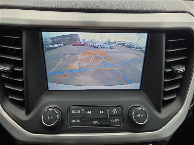 Used 2017 GMC Acadia SLT image 9