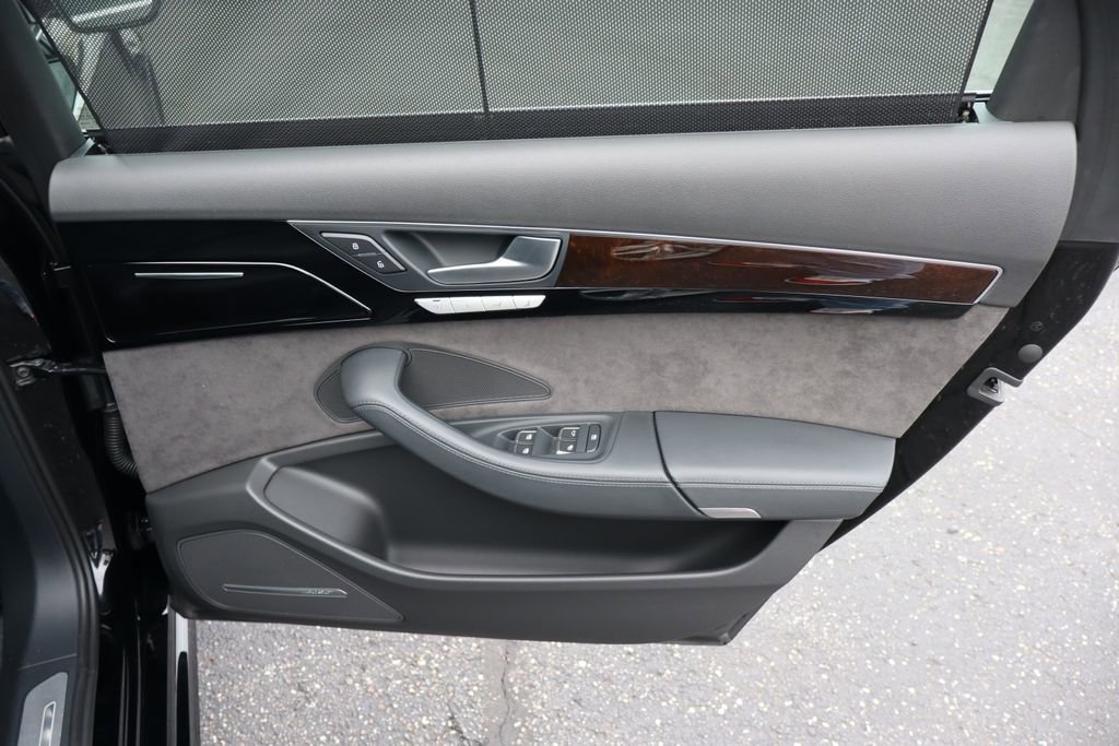 Used 2017 Audi A8 L 3.0T w/ Executive Package image 42