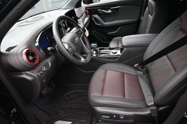 New 2026 Chevrolet Blazer RS w/ LPO, Floor Liner Package FWD image 8