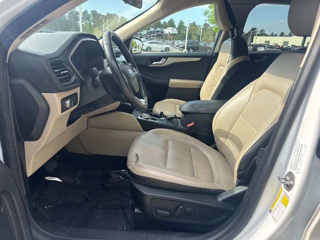 Used 2020 Ford Escape SEL image 13