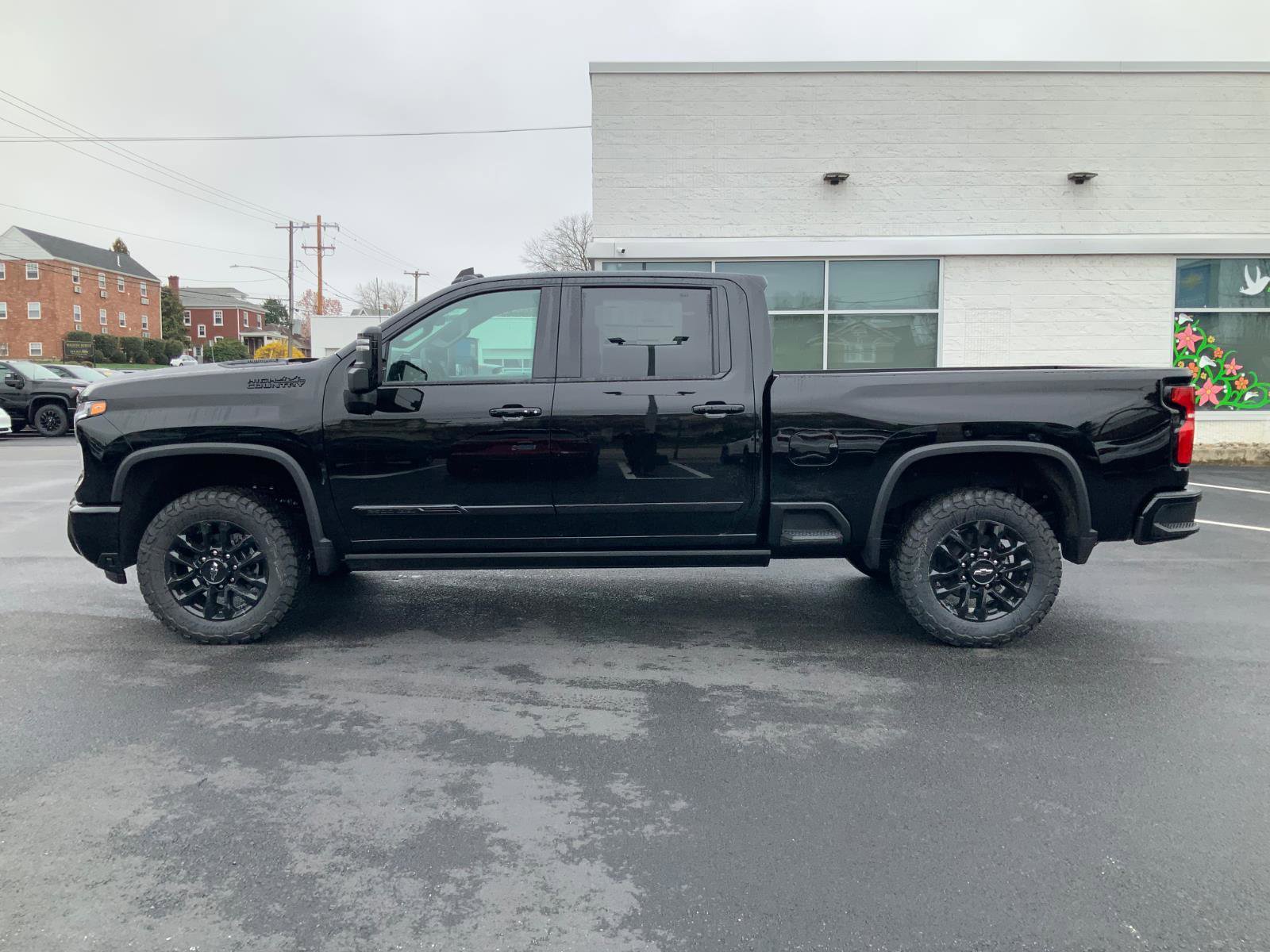 New 2026 Chevrolet Silverado 2500 High Country w/ High Country Premium Package AWD/4WD image 4