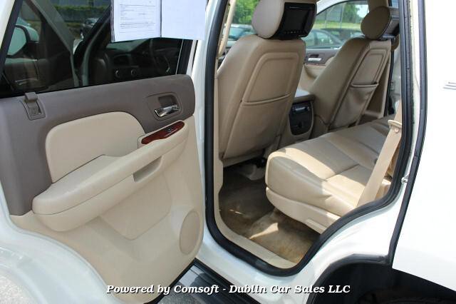 Used 2011 GMC Yukon SLT w/ SLT-2 Equipment Package image 12