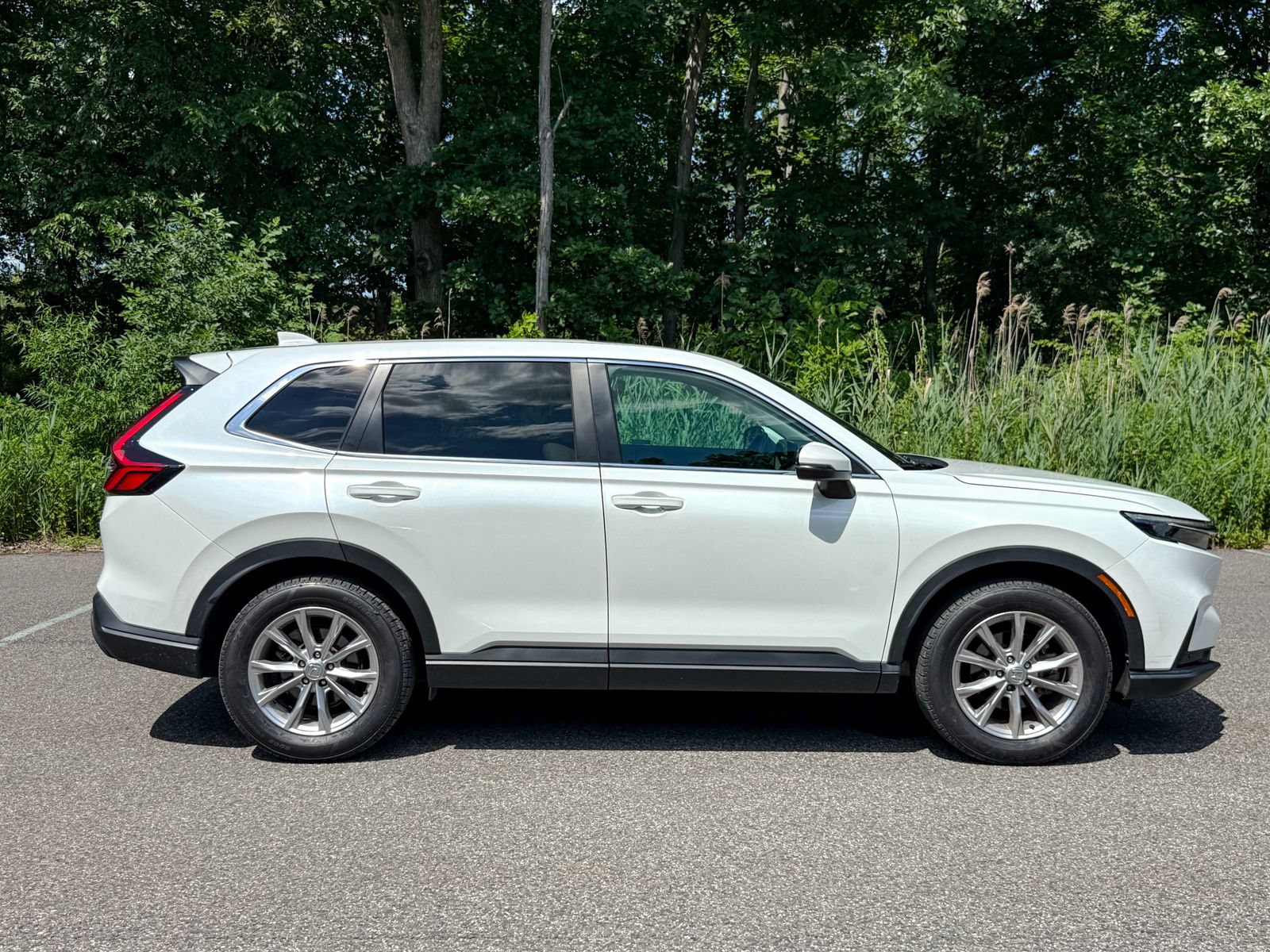 Used 2023 Honda CR-V EX-L image 7