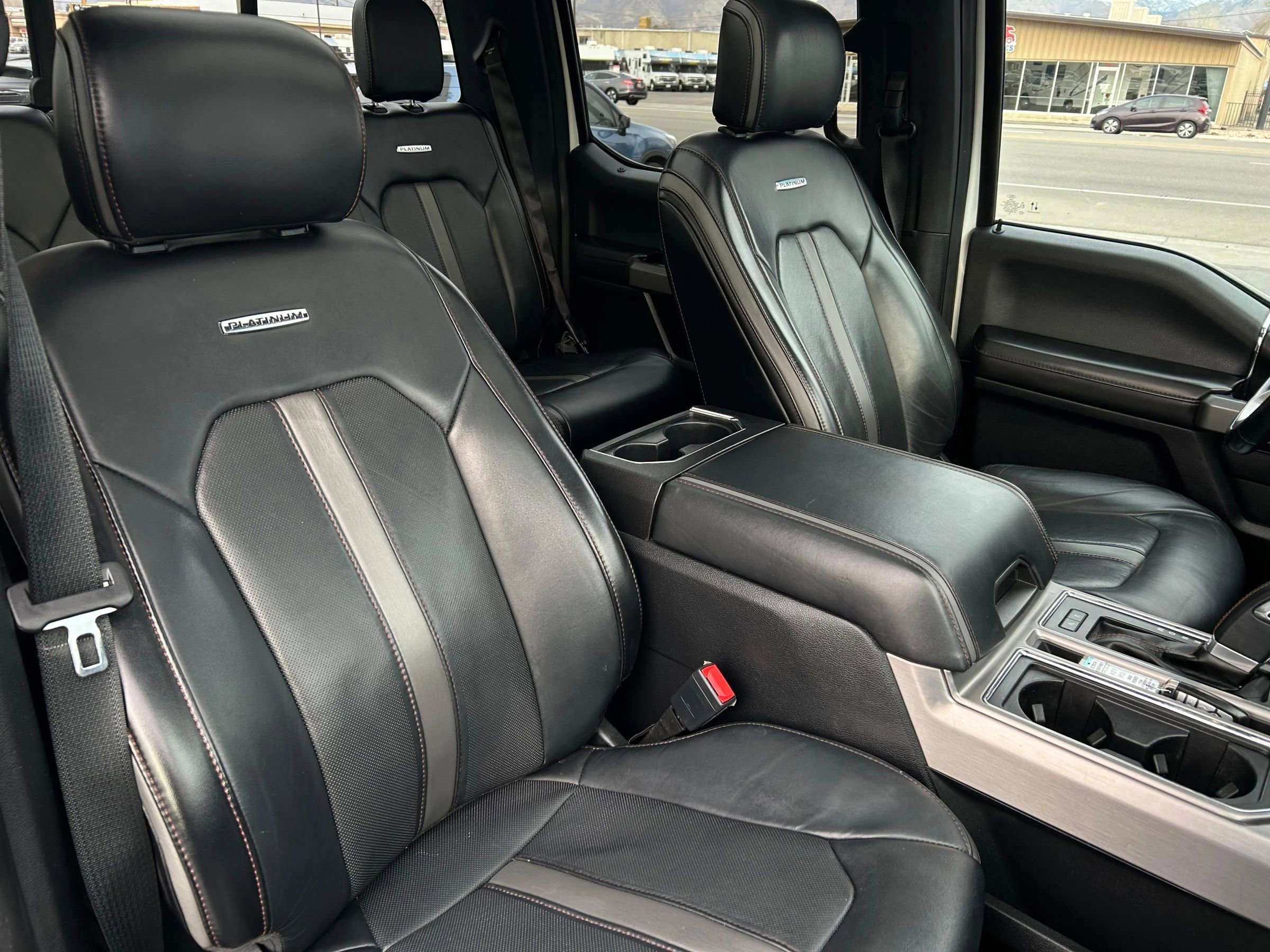 Used 2020 Ford F150 Platinum w/ Equipment Group 701A Luxury image 26