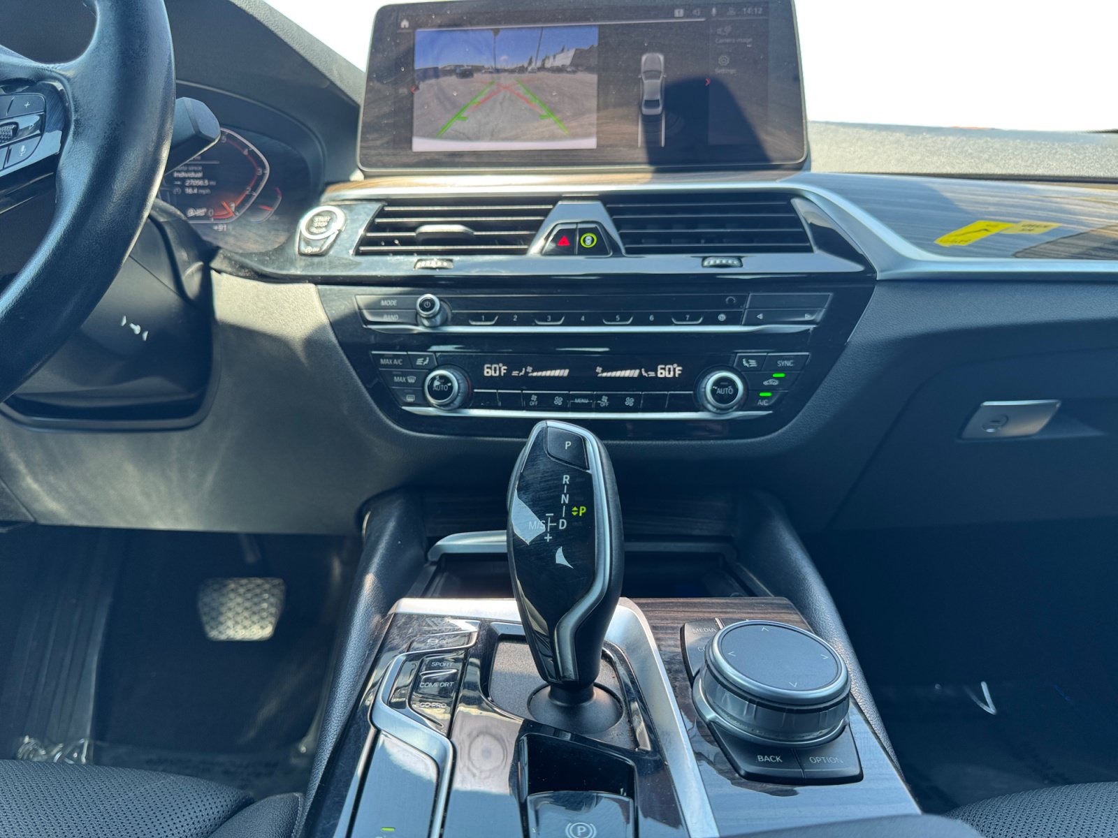 Used 2021 BMW 530i RWD image 11