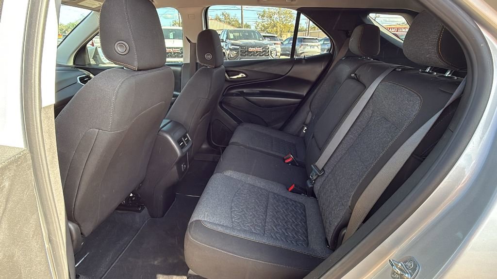 Used 2022 Chevrolet Equinox LT image 12