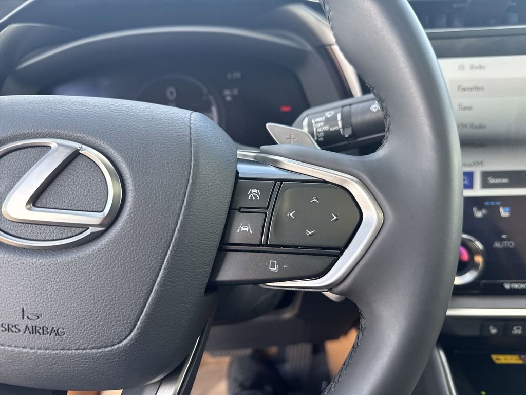 Used 2023 Lexus RZ 450e Premium w/ Technology Package image 18