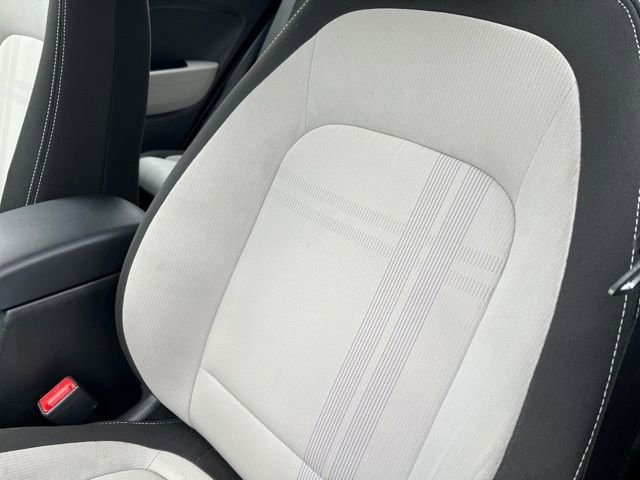 Used 2023 Hyundai Venue SEL w/ Cargo Package image 20