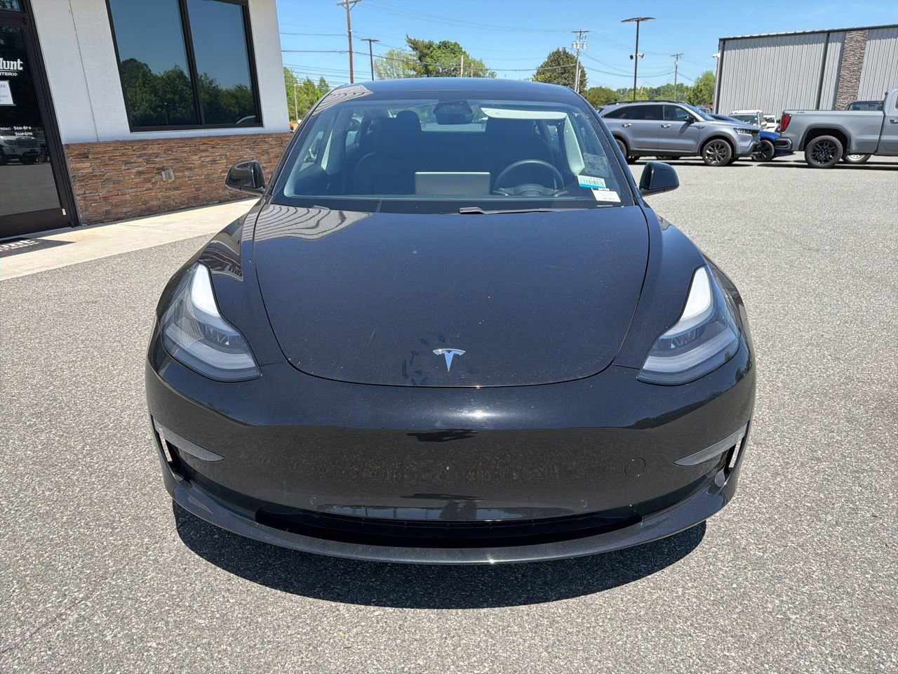 Used 2021 Tesla Model 3 Standard Range Plus image 9