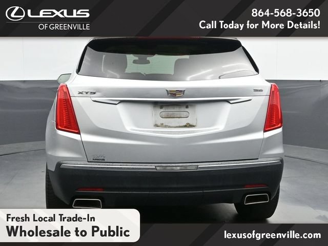 Used 2017 Cadillac XT5 Luxury w/ Driver Awareness Package FWD image 7