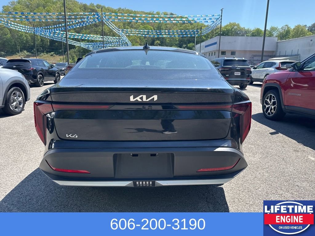 Used 2025 Kia K4 LXS FWD image 8