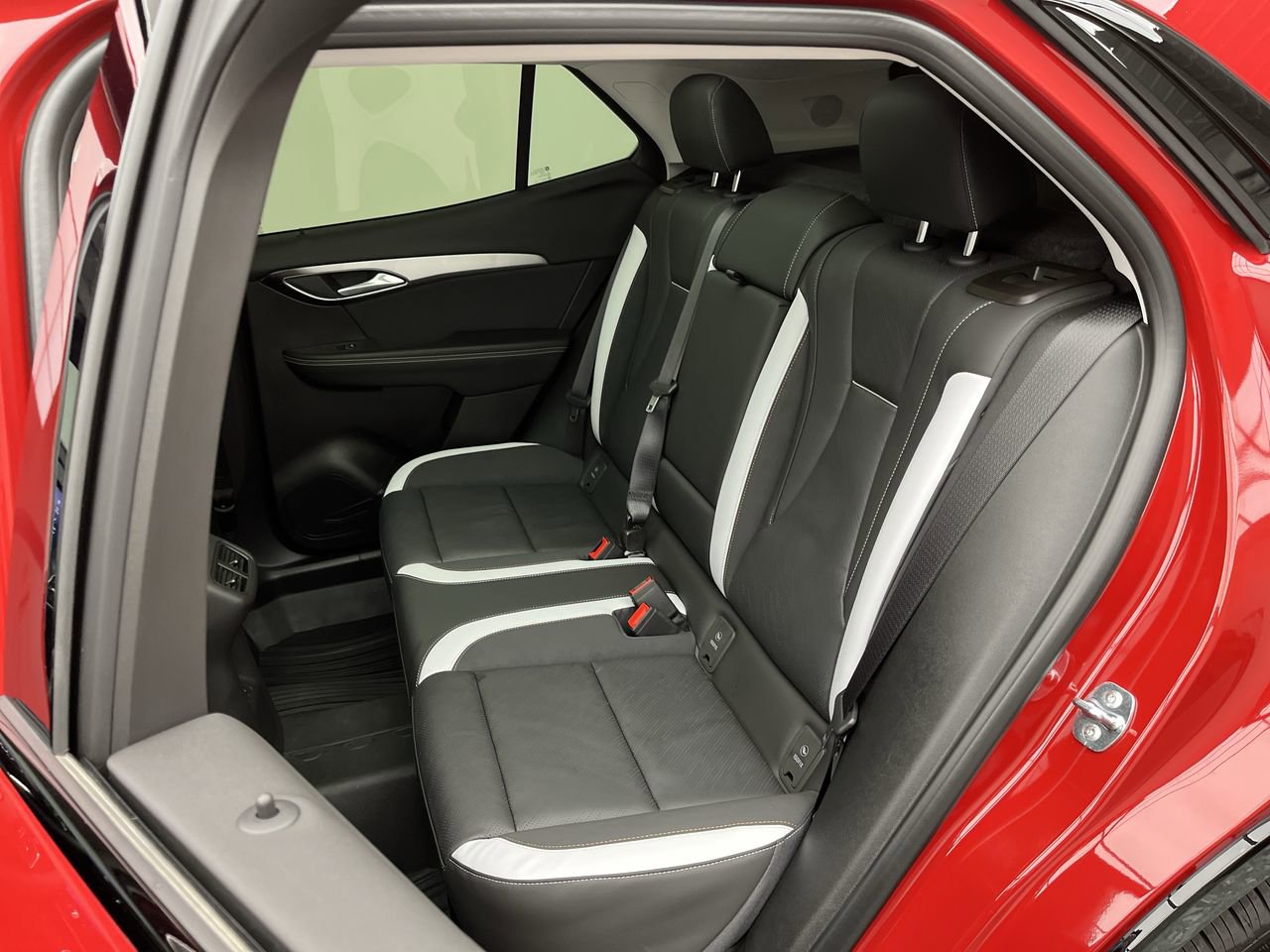 New 2026 Buick Envision Sport Touring AWD/4WD image 12