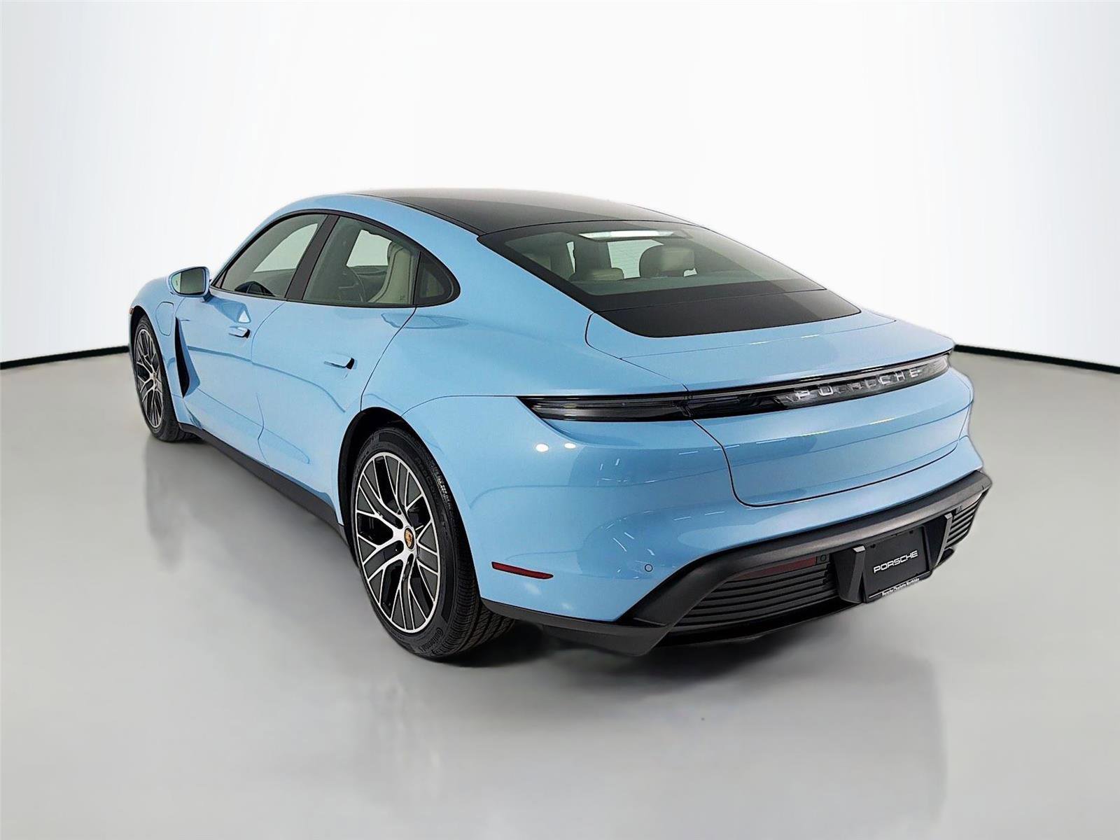 Certified 2023 Porsche Taycan image 3