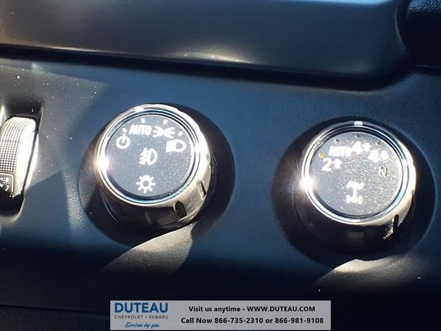 Used 2020 Chevrolet Suburban LT w/ Luxury Package image 25