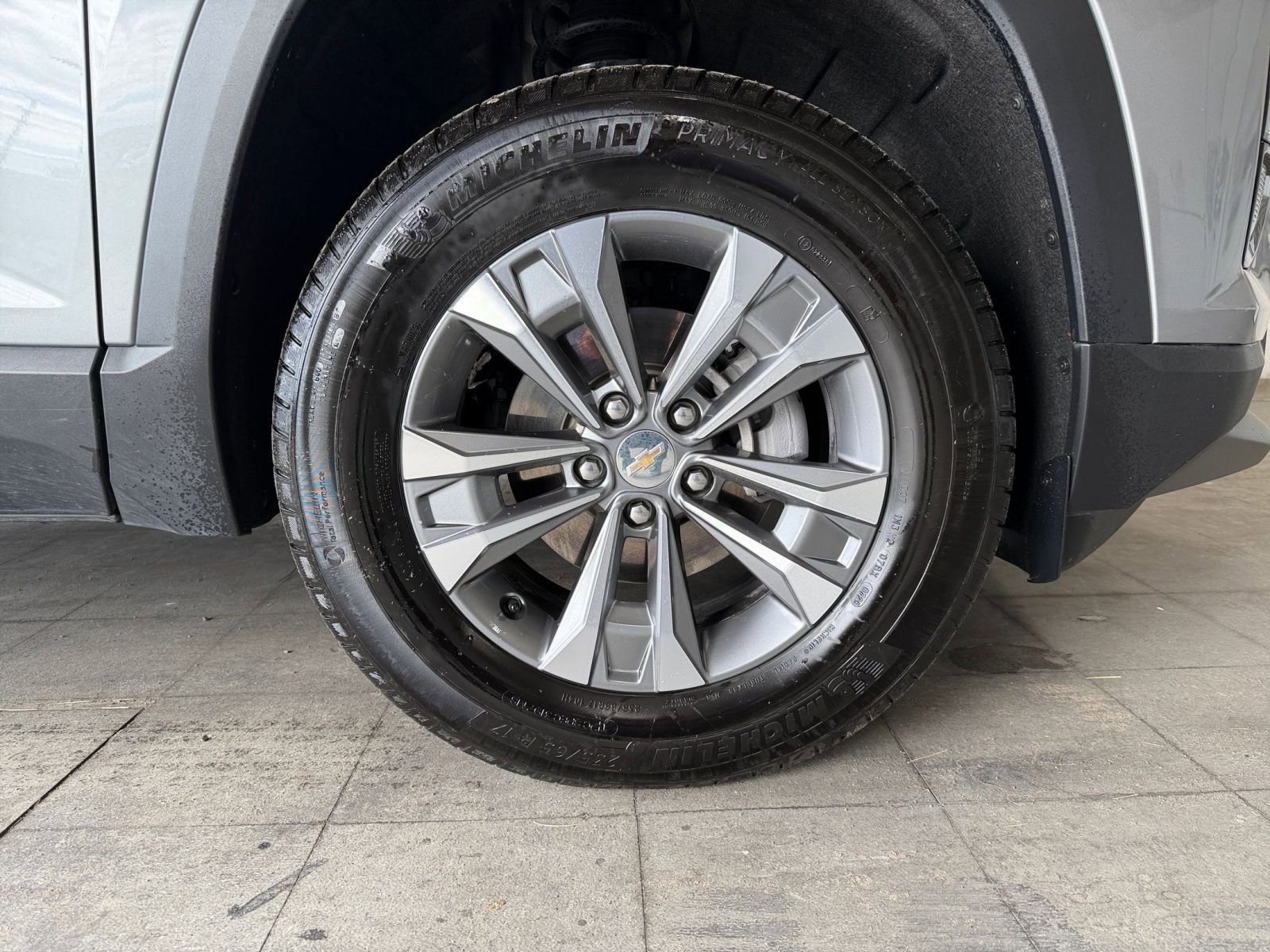 Used 2025 Chevrolet Equinox LT image 29