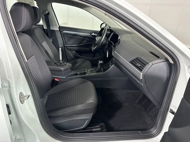 Used 2024 Volkswagen Jetta S image 29