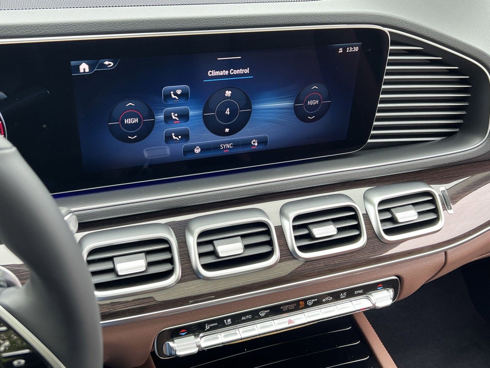 New 2026 Mercedes-Benz GLE 350 4MATIC image 26
