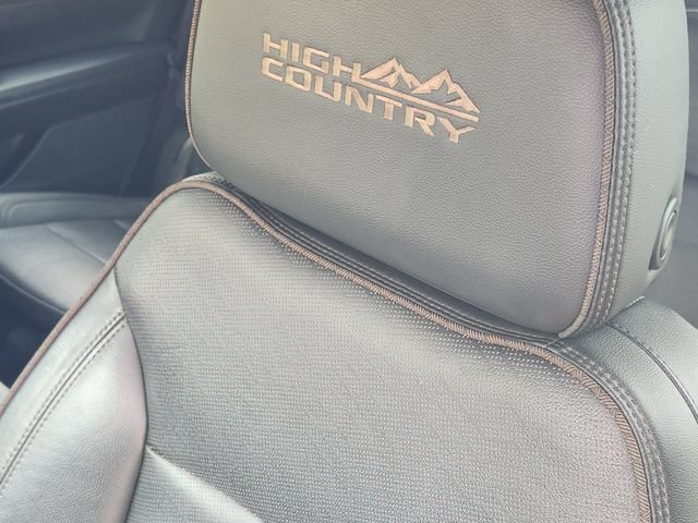 Used 2021 Chevrolet Tahoe High Country w/ Premium Package RWD image 15