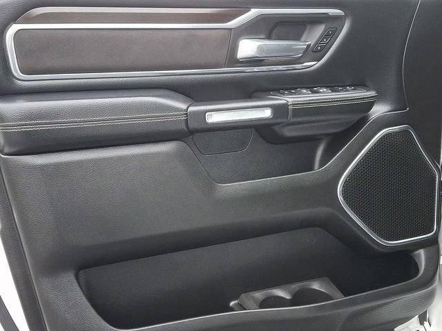 Used 2022 RAM 1500 Laramie AWD/4WD image 14