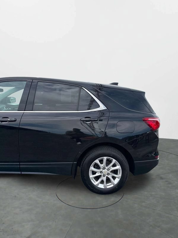 Used 2020 Chevrolet Equinox LT w/ Driver Convenience Package AWD/4WD image 31