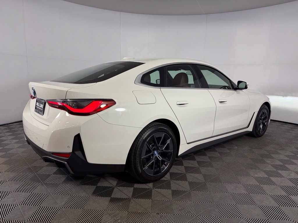 Used 2024 BMW i4 eDrive35 w/ Premium Package RWD image 8