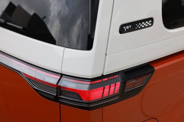 Used 2025 Volkswagen ID. Buzz 1st Edition RWD image 64