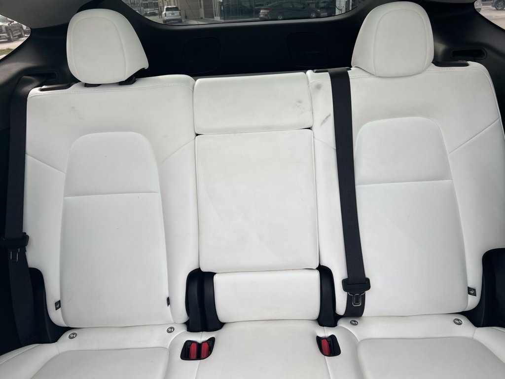 Used 2025 Tesla Model Y Performance AWD/4WD image 27