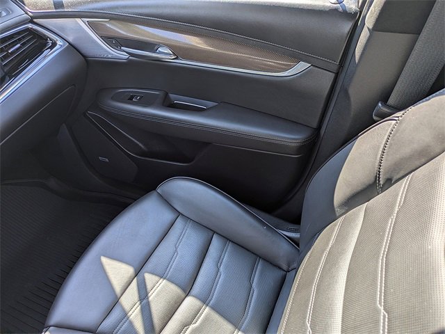 Certified 2024 Cadillac XT6 Premium Luxury w/ Platinum Package image 18