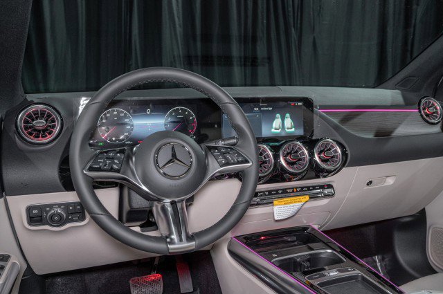 Certified 2026 Mercedes-Benz GLA 250 image 18