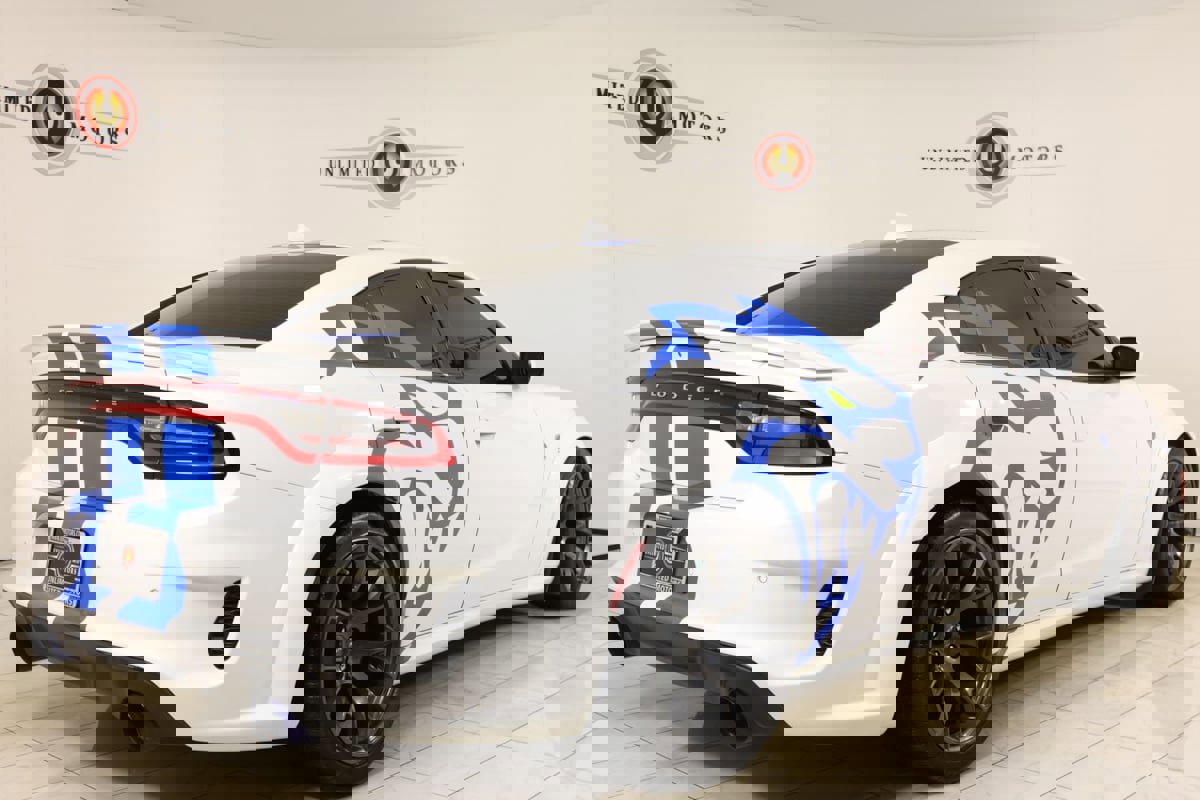 Used 2020 Dodge Charger SRT Hellcat w/ Harman/Kardon Audio Group image 3