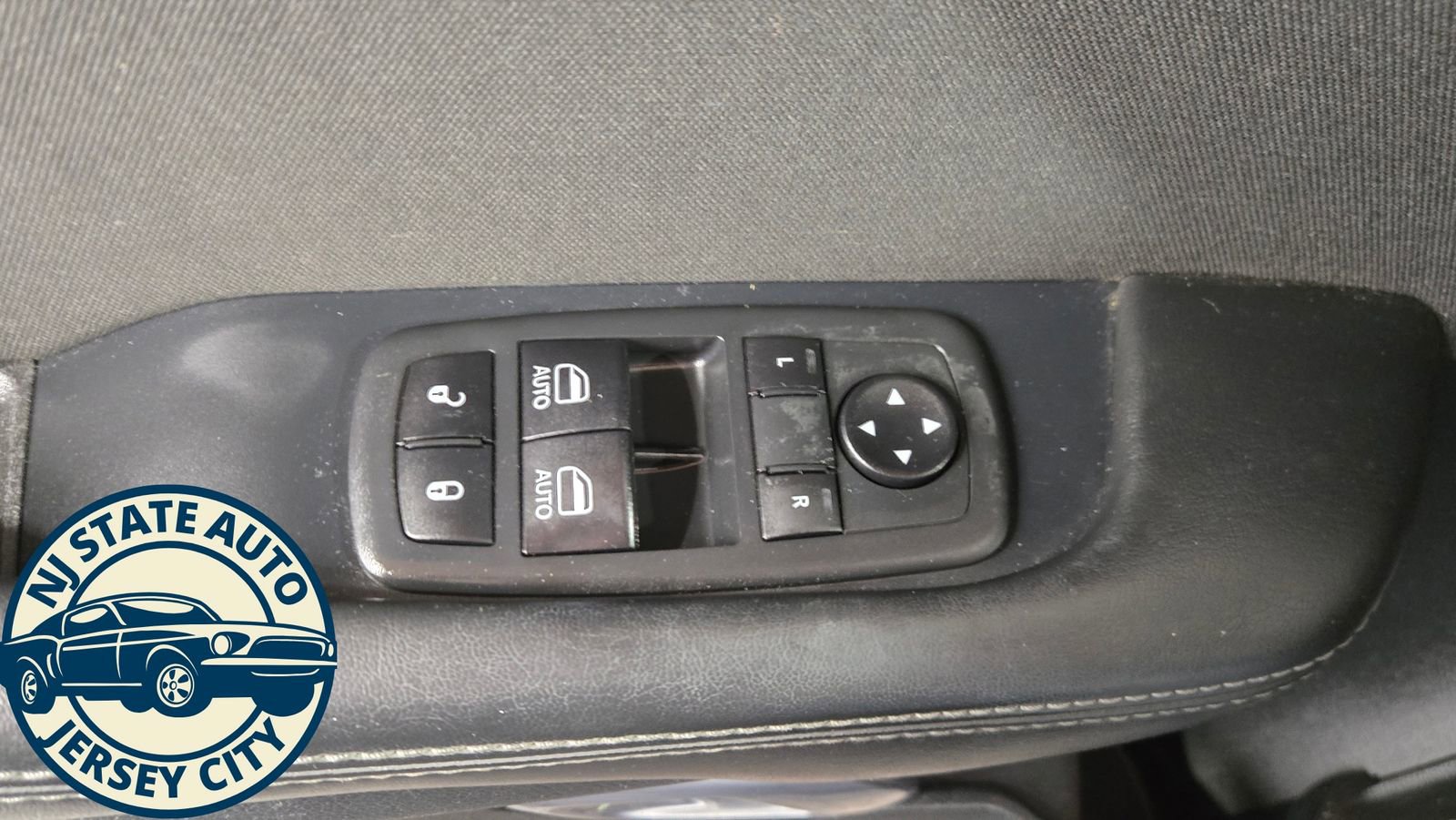 Used 2020 Dodge Challenger SXT RWD image 20