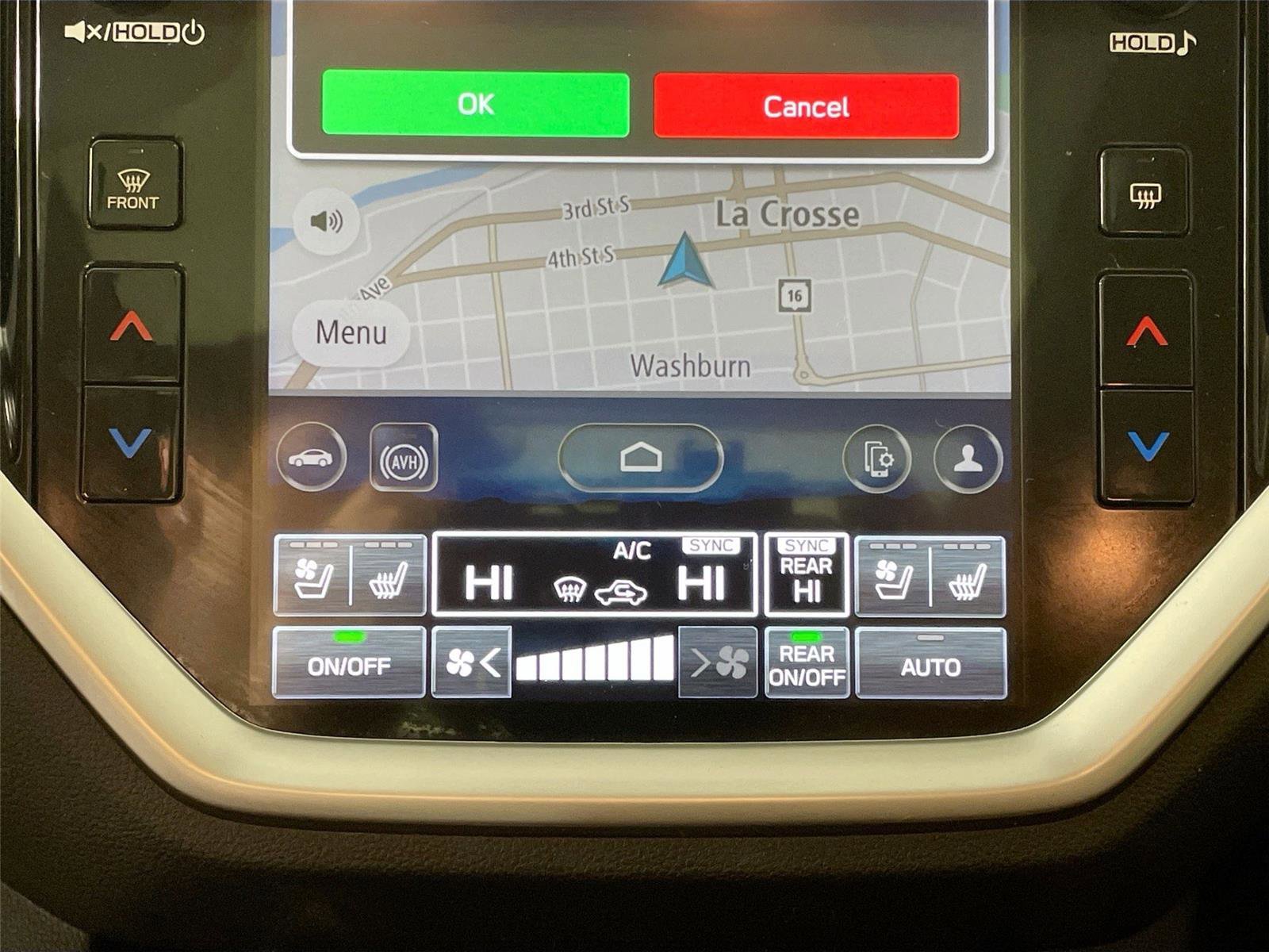Used 2024 Subaru Ascent Touring AWD/4WD image 9