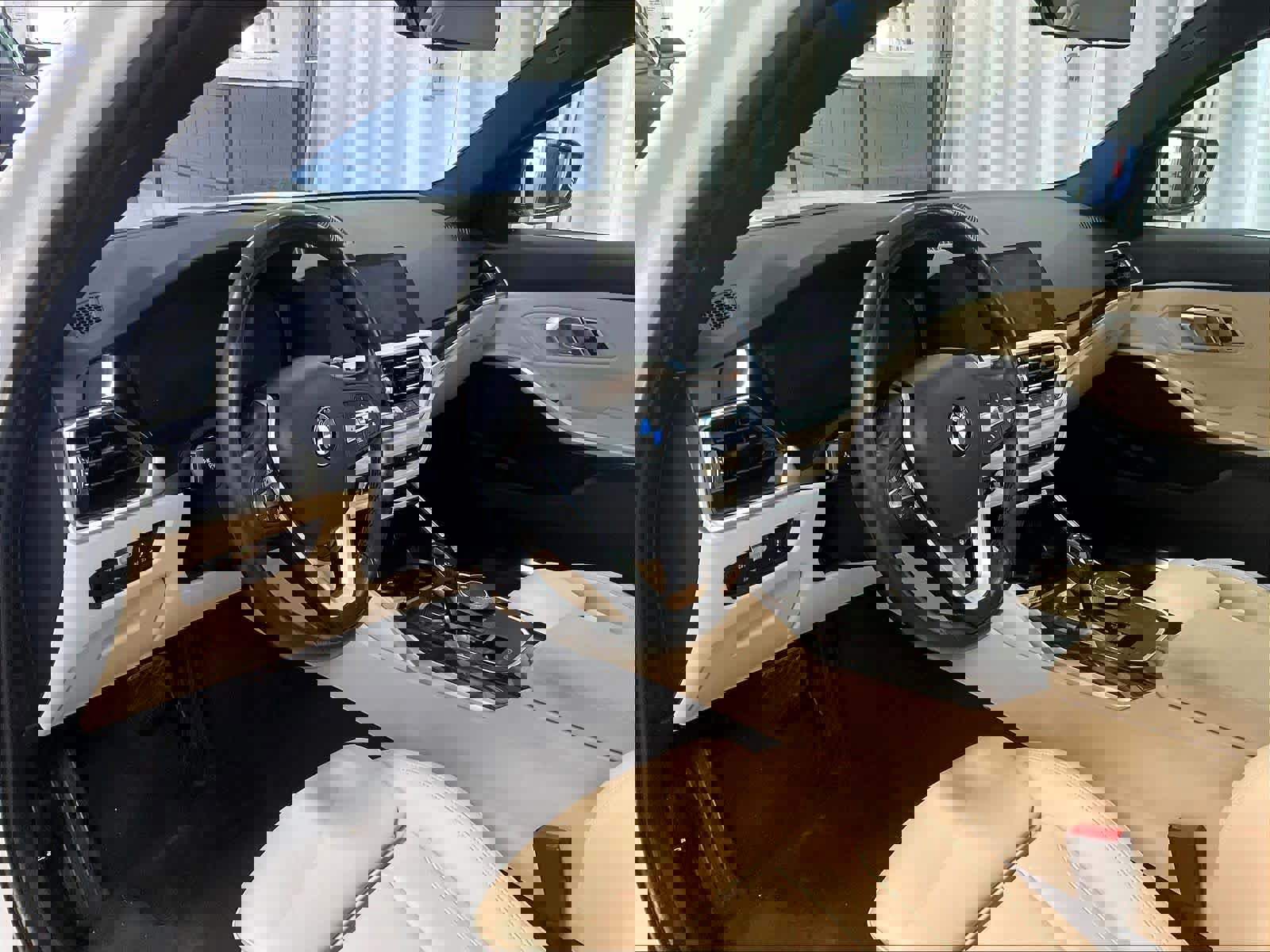 Used 2019 BMW 330i xDrive Sedan w/ Premium Package image 8