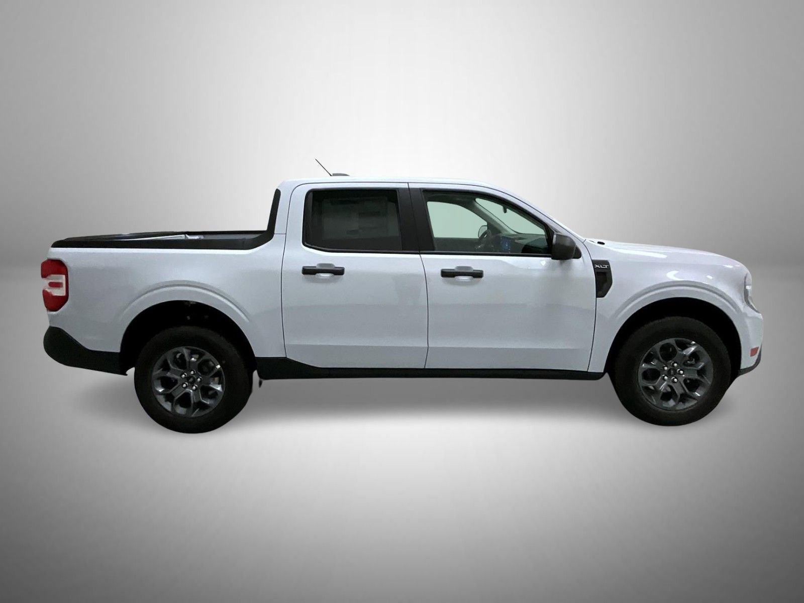 New 2025 Ford Maverick XLT image 4