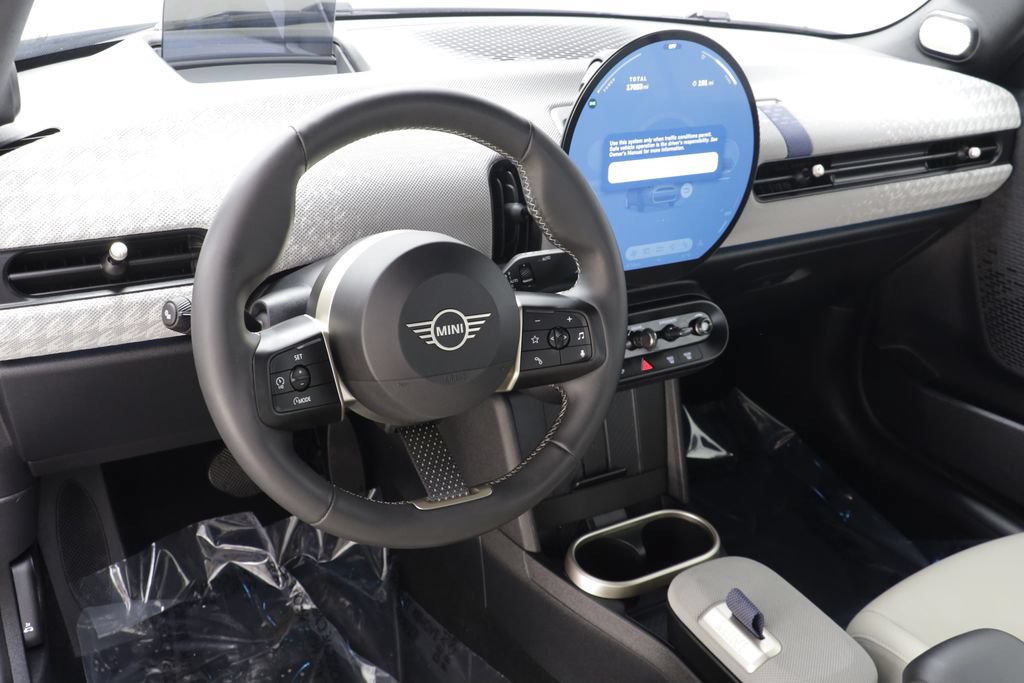 Certified 2025 MINI Cooper S FWD image 7