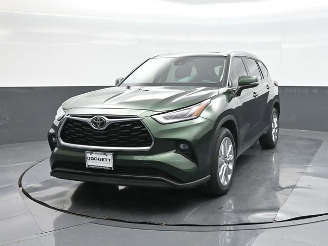 Used 2023 Toyota Highlander Limited FWD video 1