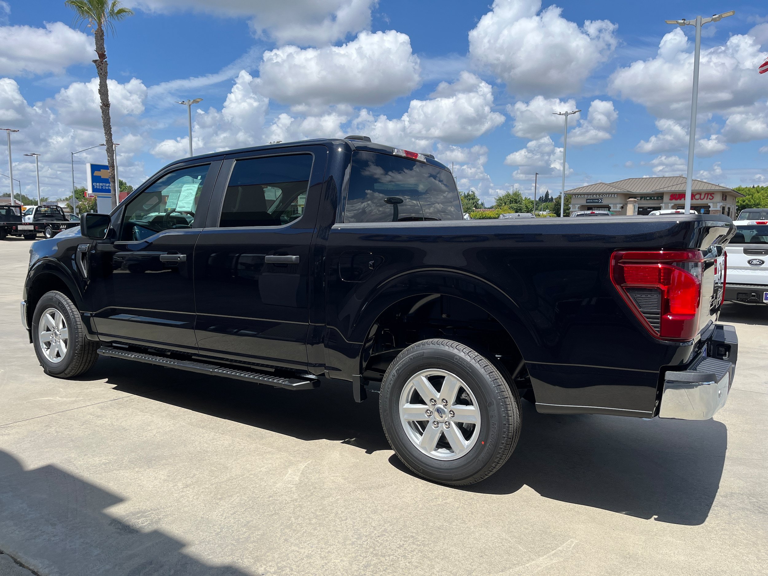 New 2026 Ford F150 XL w/ Equipment Group 103A High RWD image 31