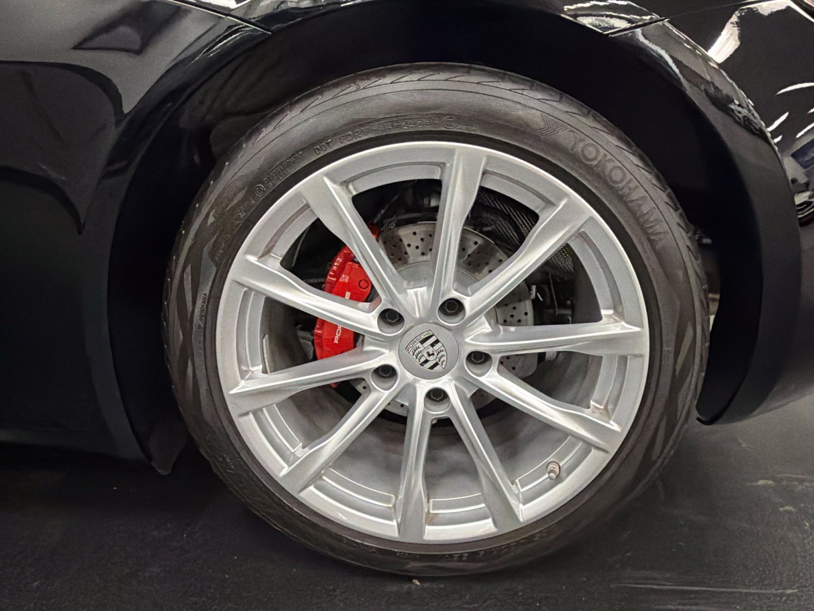 Used 2024 Porsche 718 Cayman S RWD image 17