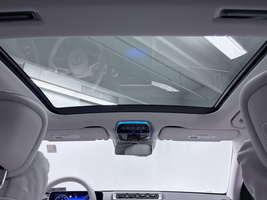 Certified 2023 Mercedes-Benz S 580 4MATIC Sedan w/ Warmth & Comfort Package image 24