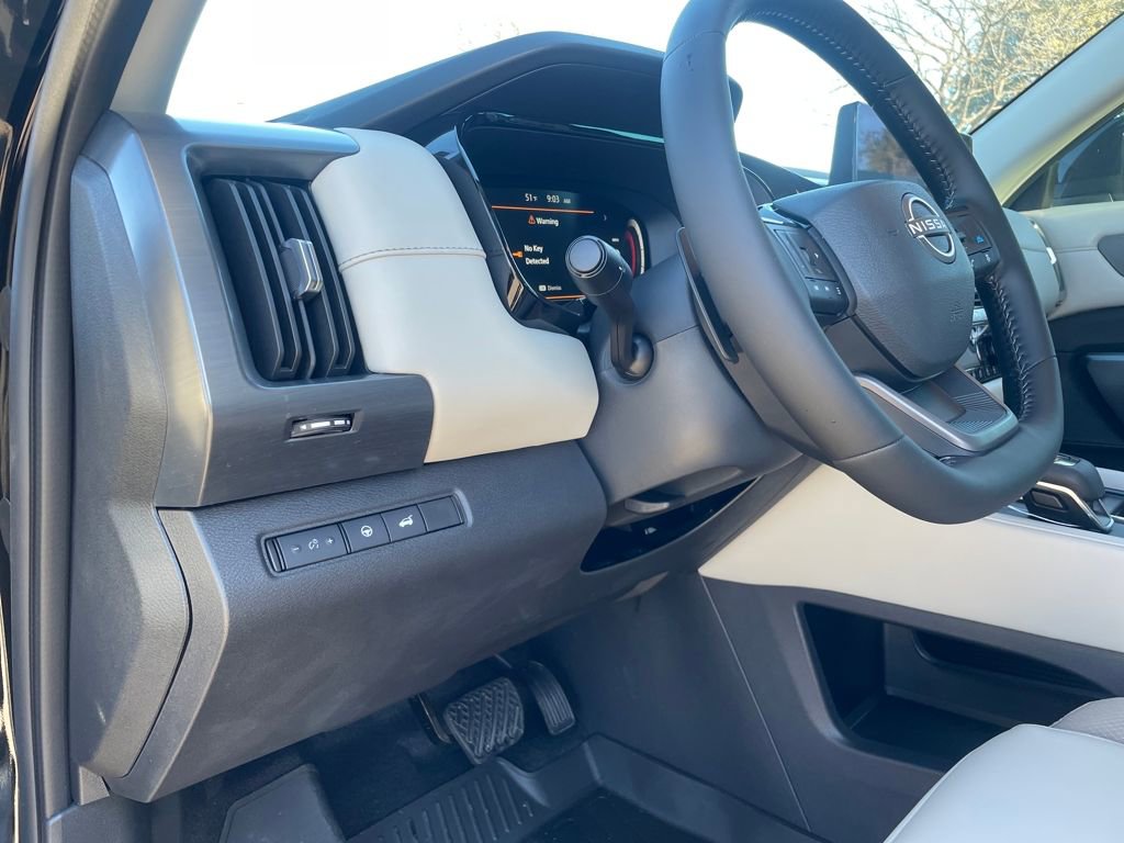 New 2026 Nissan Pathfinder SL AWD/4WD image 16