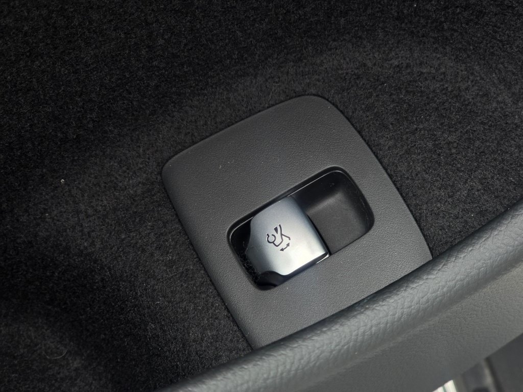 New 2027 Mercedes-Benz E 450 4MATIC All-Terrain Wagon image 37